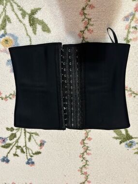 Black Waist Trainer Corset with Hook-and-Eye Front